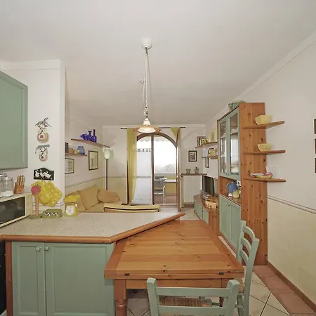 Blu Garda View Apartment
