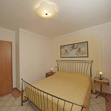 Blu Garda View Апартаменты